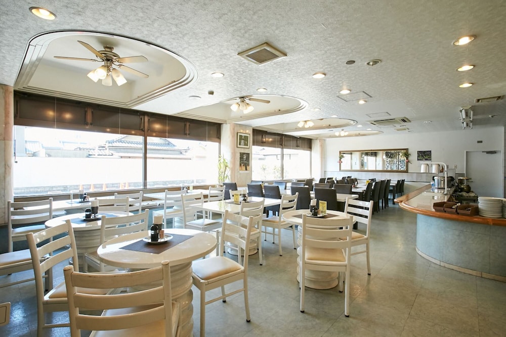 hotel sun plus yutaka