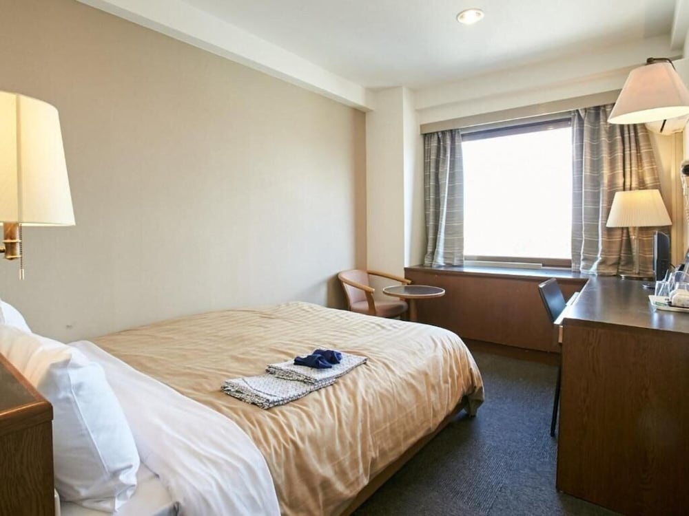 hotel sun plus yutaka