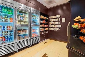 courtyard by marriott san diego airport liberty station