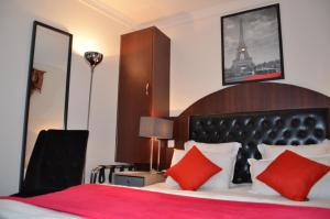 Hotel Regina Montmartre,Paris>>Montmartre,3 star