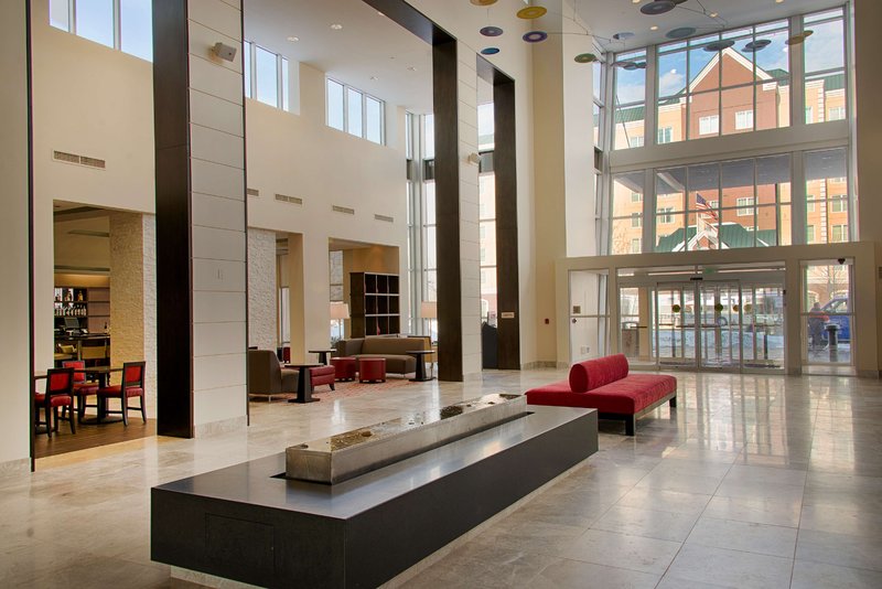 embassy suites newark airport