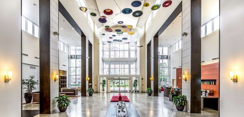 embassy suites newark airport