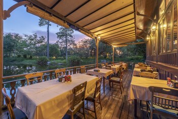 vana varin resort hua hin