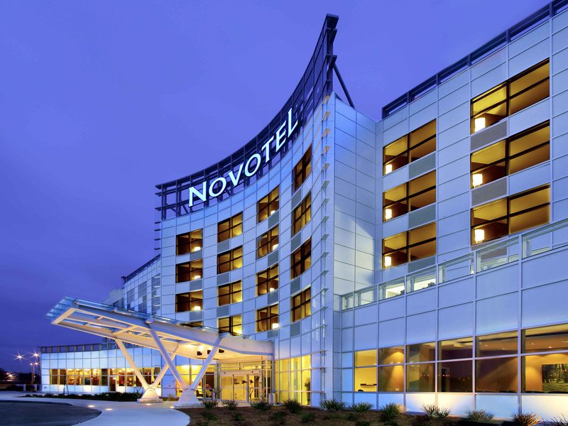 Novotel Montreal Aeroport