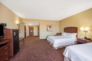 hampton inn and suites oklahoma city south