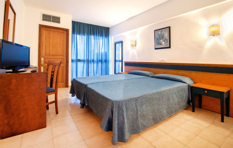 bluesea cala millor