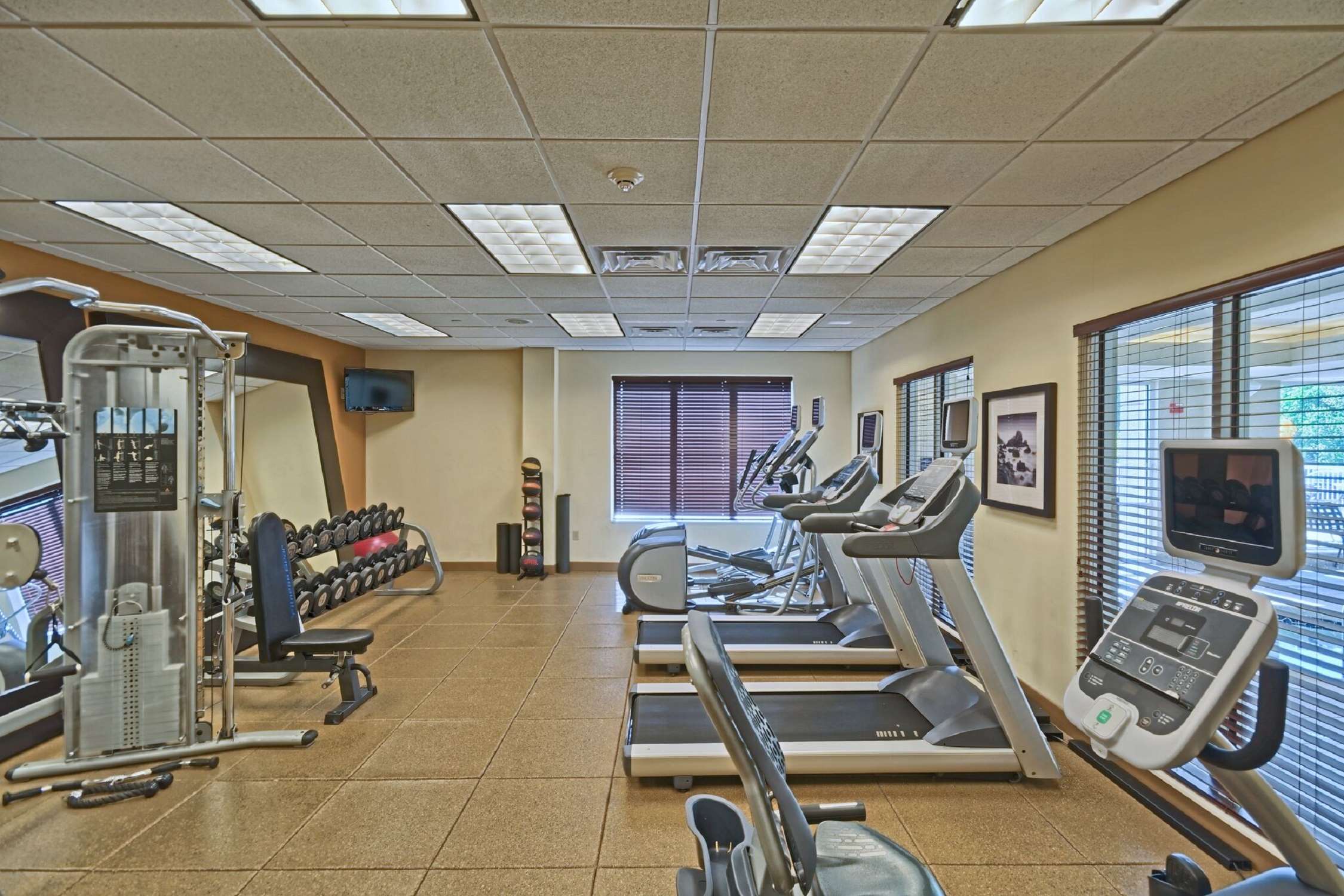 hilton garden inn mt laurel
