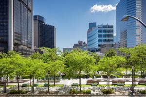 W Montreal,Nuns' Island>>Montreal,5 star
