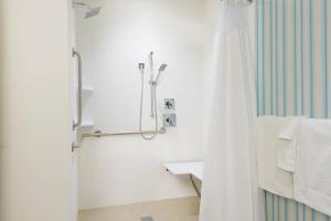 courtyard buffalo downtown canalside