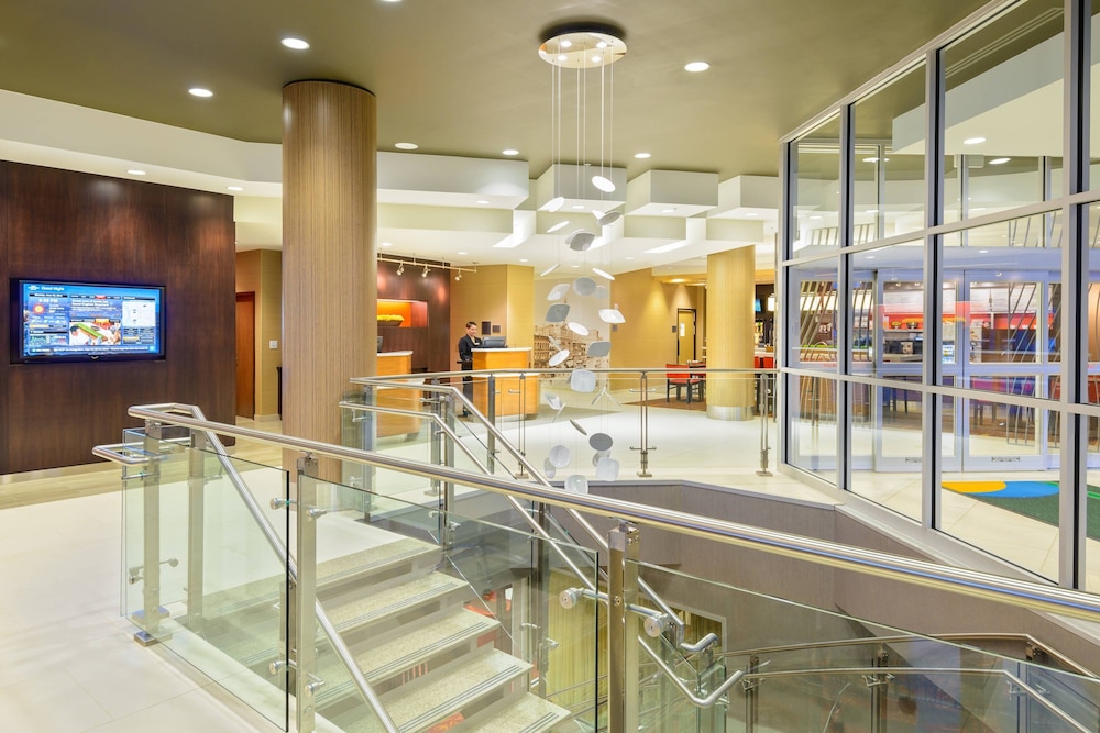 courtyard buffalo downtown canalside