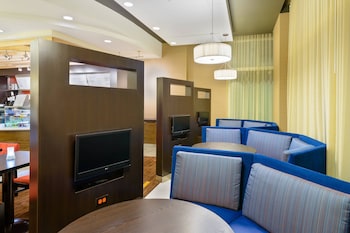 courtyard buffalo downtown canalside