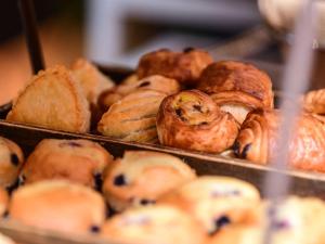 ibis melbourne glen waverley