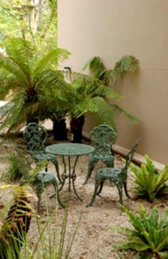 davis avenue apartments