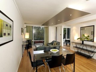 davis avenue apartments