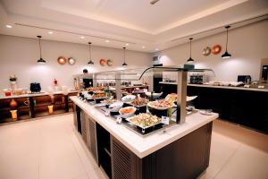 Holiday Inn Express Dubai, Internet City, An Ihg Hotel,In Al Sufouh (Beach & Coast),3 star