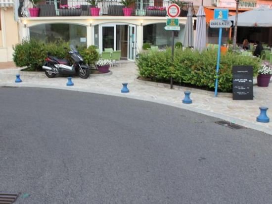 hotel la corniche dor mandelieu