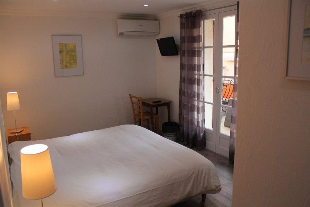 hotel la corniche dor mandelieu