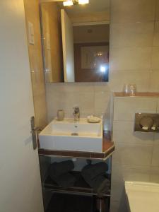 hotel la corniche dor mandelieu