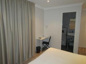 hotel la corniche dor mandelieu