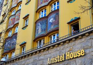 Amstel House Hostel Berlin,Waldenserstr. 31,2 star
