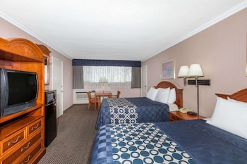 days inn by wyndham los angeles lax venicebch marina delray