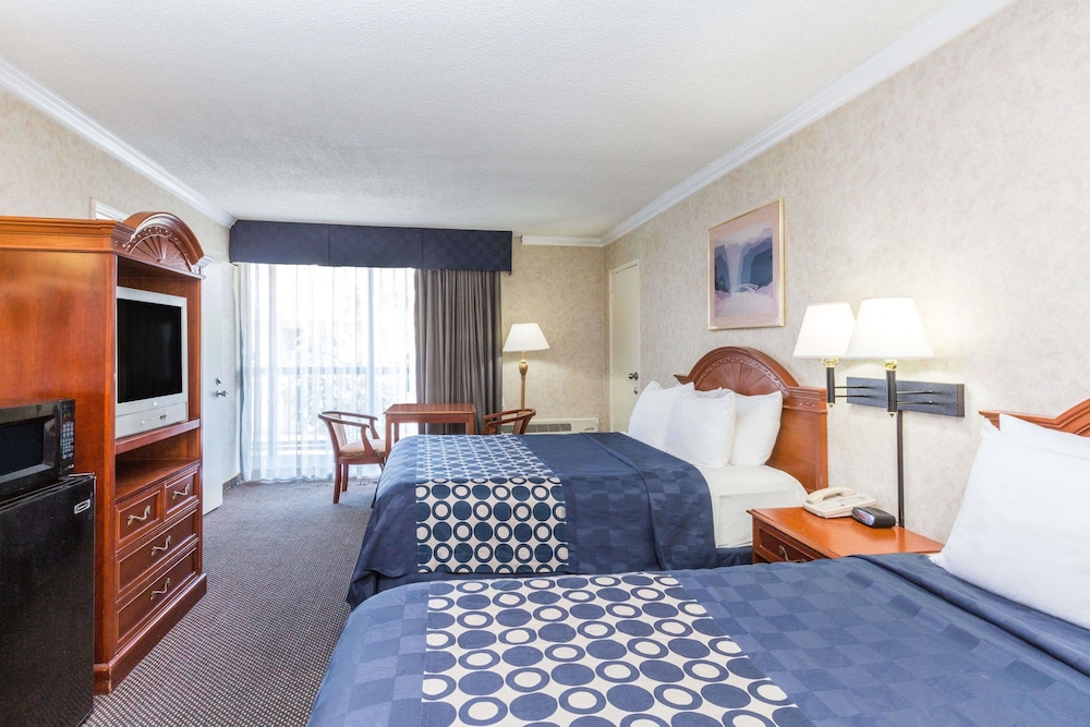 days inn by wyndham los angeles lax venicebch marina delray