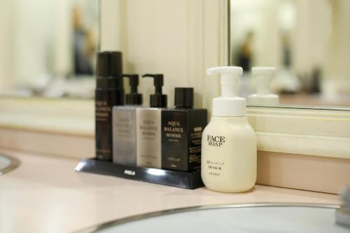 shinjuku kuyakusho mae capsule hotel