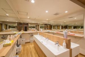 shinjuku kuyakusho mae capsule hotel