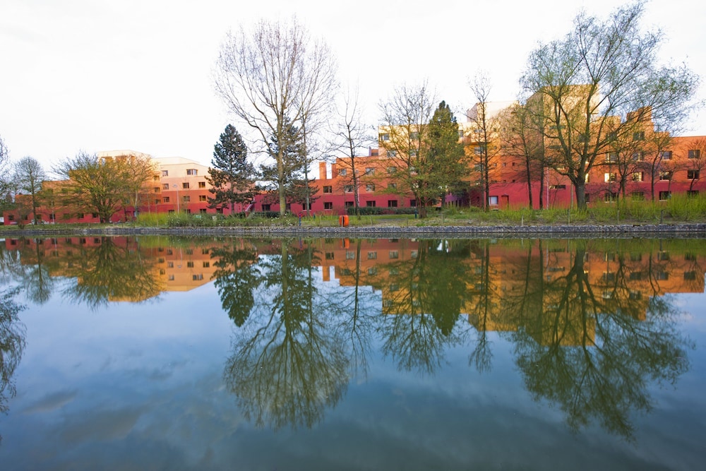 disney hotel santa fe