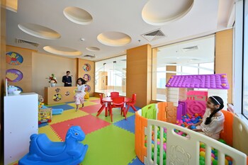 harbour suites hotel adults only