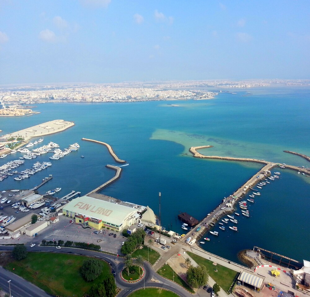 harbour suites hotel adults only