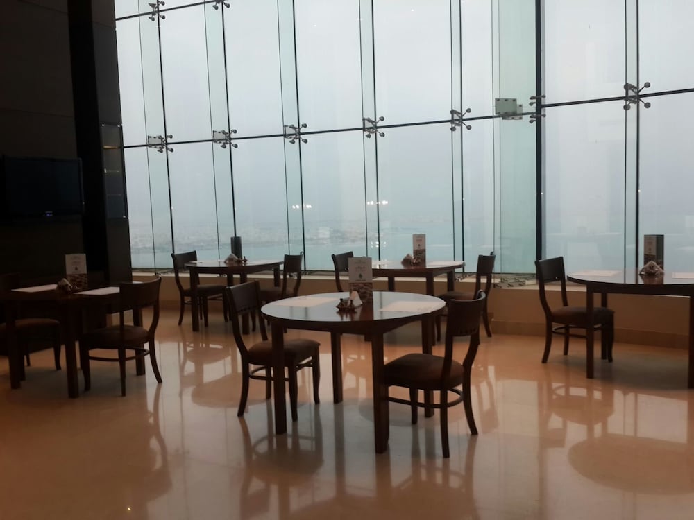 harbour suites hotel adults only