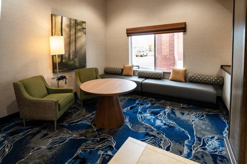 fairfield inn and suites kearney