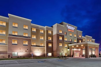 Fairfield Inn & Suites Kearney,Elm Creek>>Clay County,3 star
