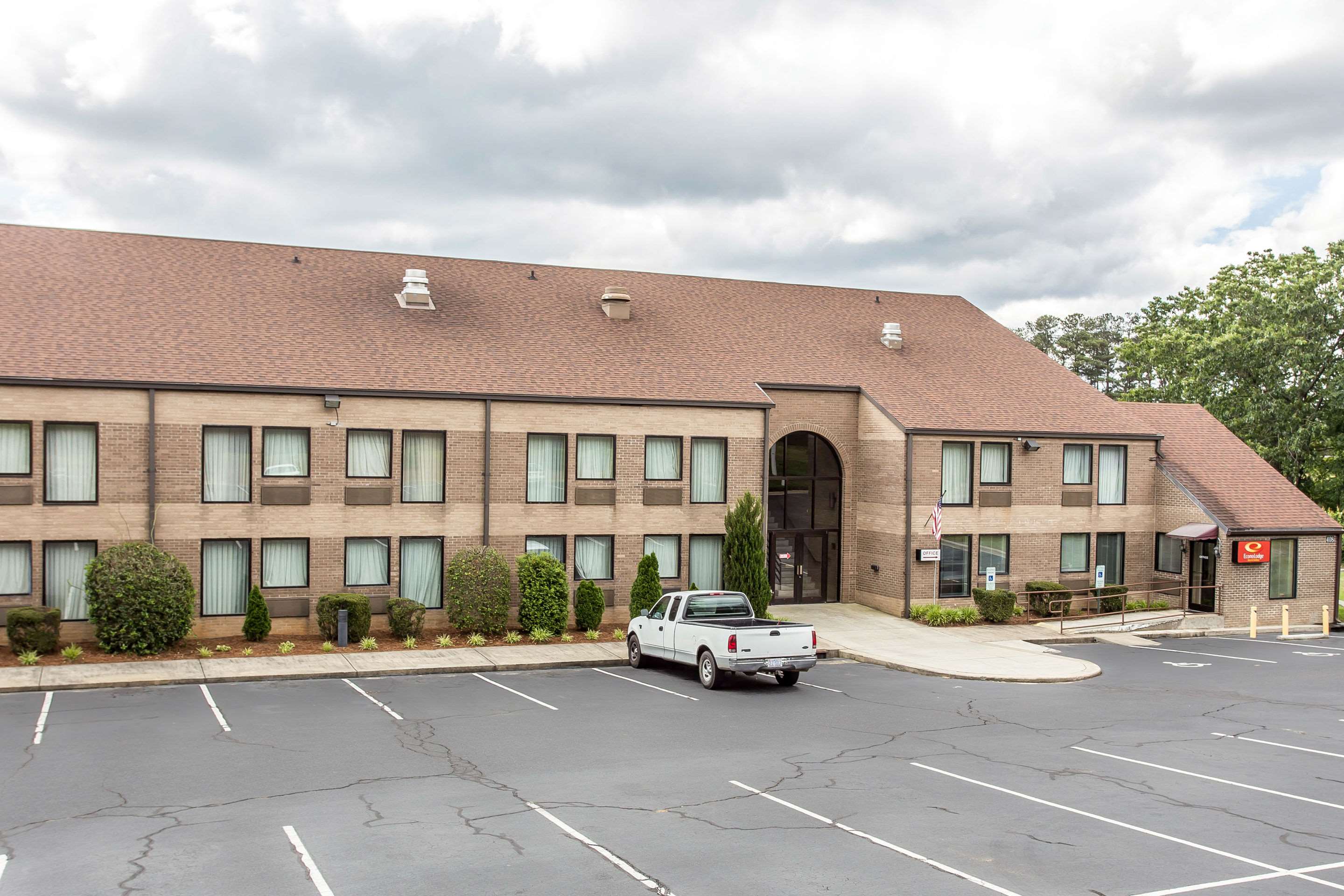 econo lodge southern pines