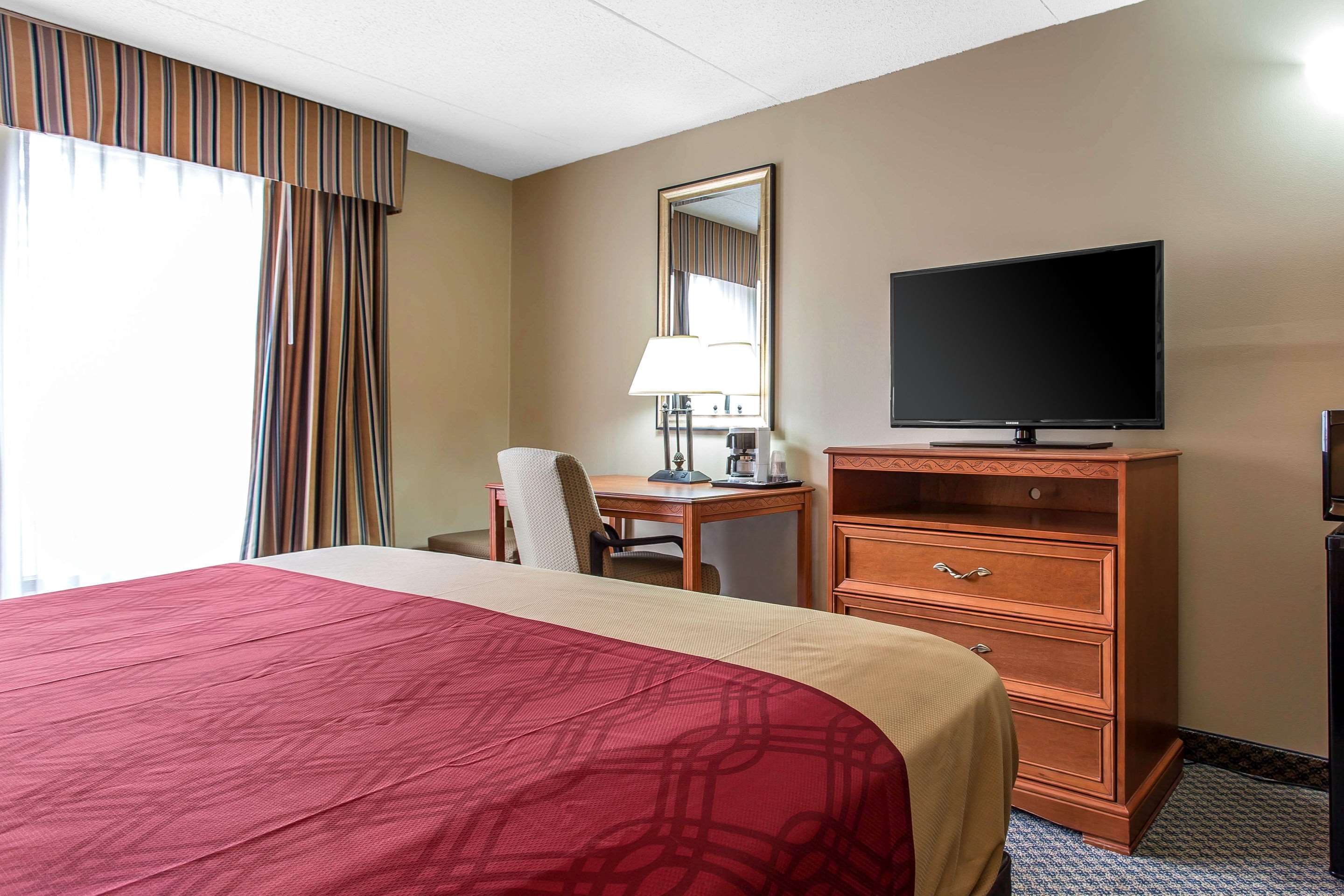 econo lodge southern pines