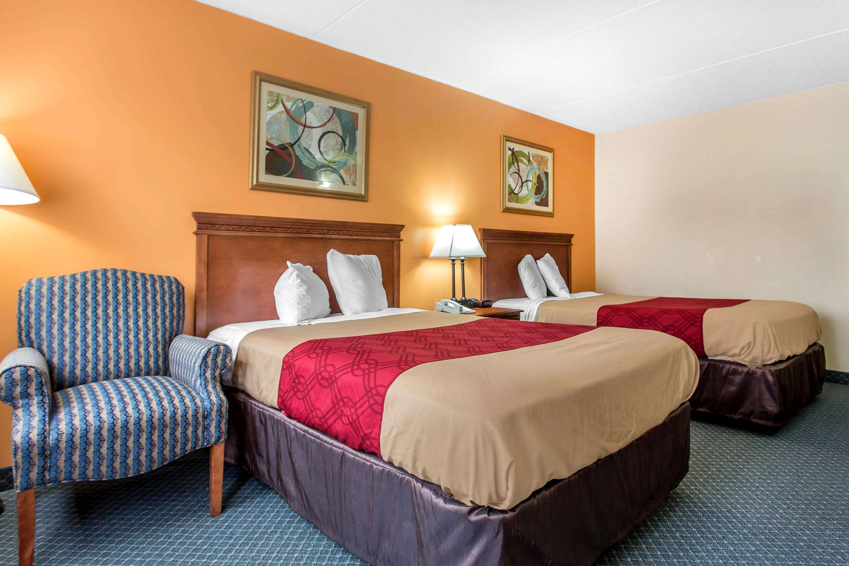 econo lodge southern pines