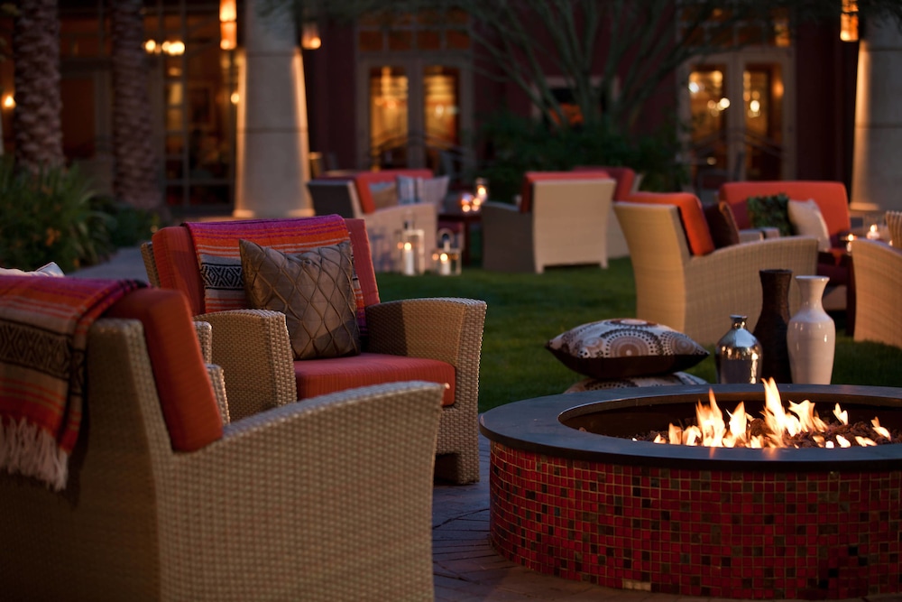 renaissance phoenix glendale hotel and conference center
