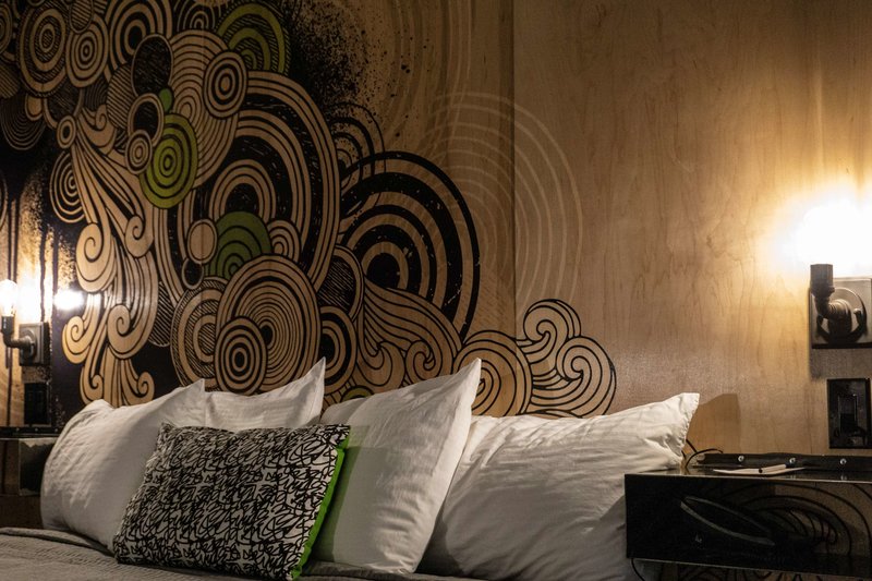 downtown phoenix hotel