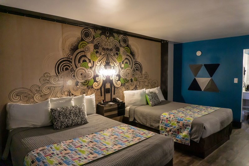 downtown phoenix hotel