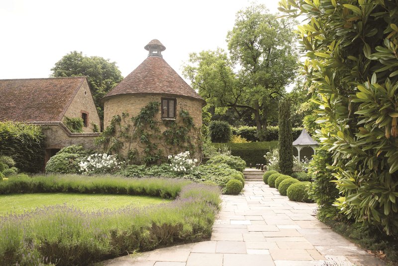 le manoir aux quatsaisons a belmond hotel oxfordshire