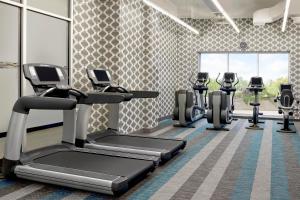 Aloft Montreal Airport,Dorval>>Cote-Saint-Luc,4 star