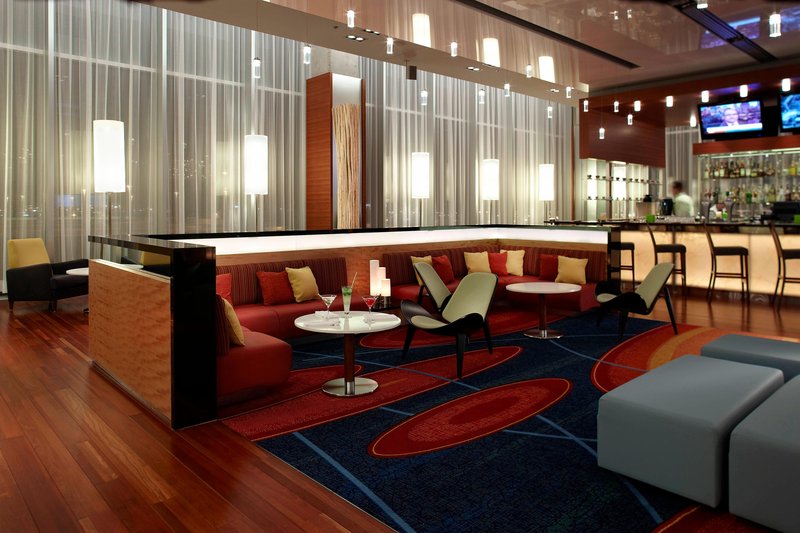 montreal airport marriott in terminal hotel