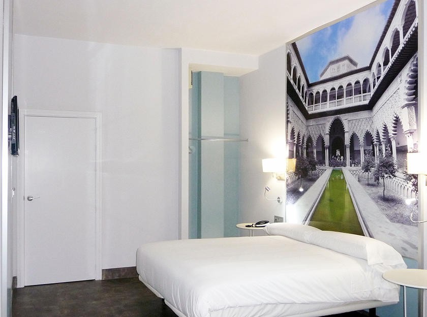 hotel aacr monteolivos