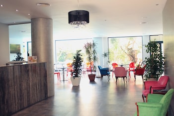 hotel aacr monteolivos