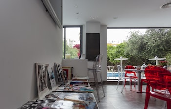 hotel aacr monteolivos