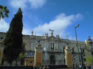 Hotel Boutique Elvira Plaza,Plaza De Dona Elvira, 5,4 star