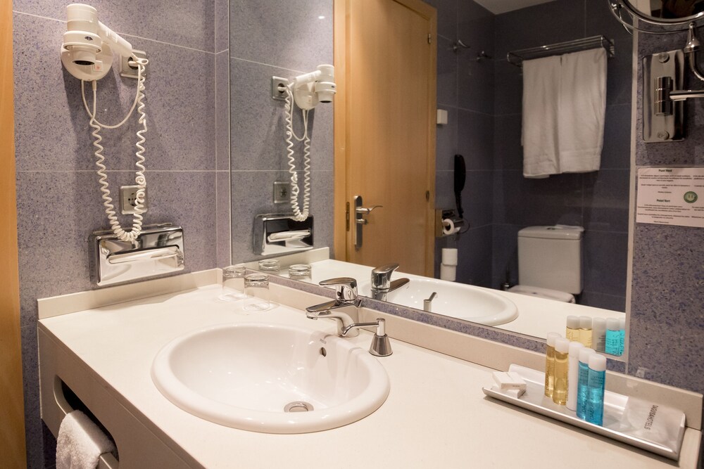 hotel font dargent pas de la casa