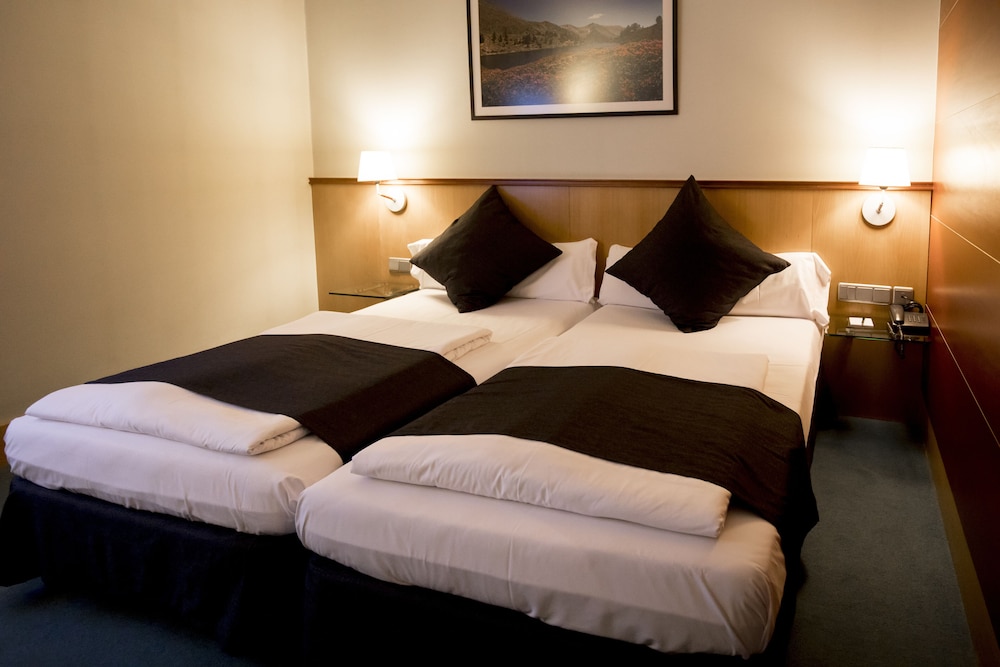 hotel font dargent pas de la casa