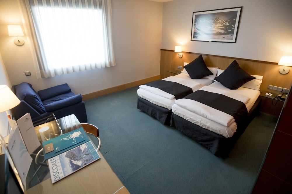 hotel font dargent pas de la casa